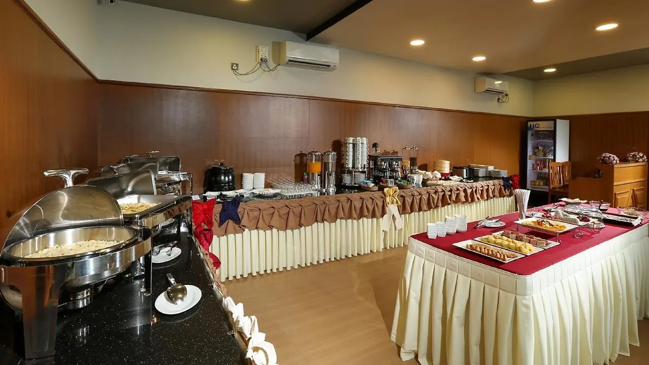 Hotel Corolla Yangon 3*,  Myanmar