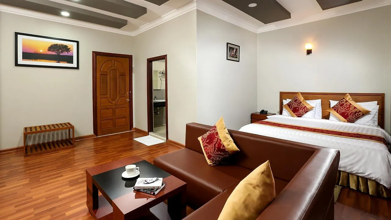 Hotel Corolla Yangon