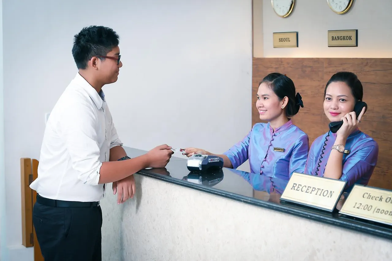 Hotel Corolla Yangon